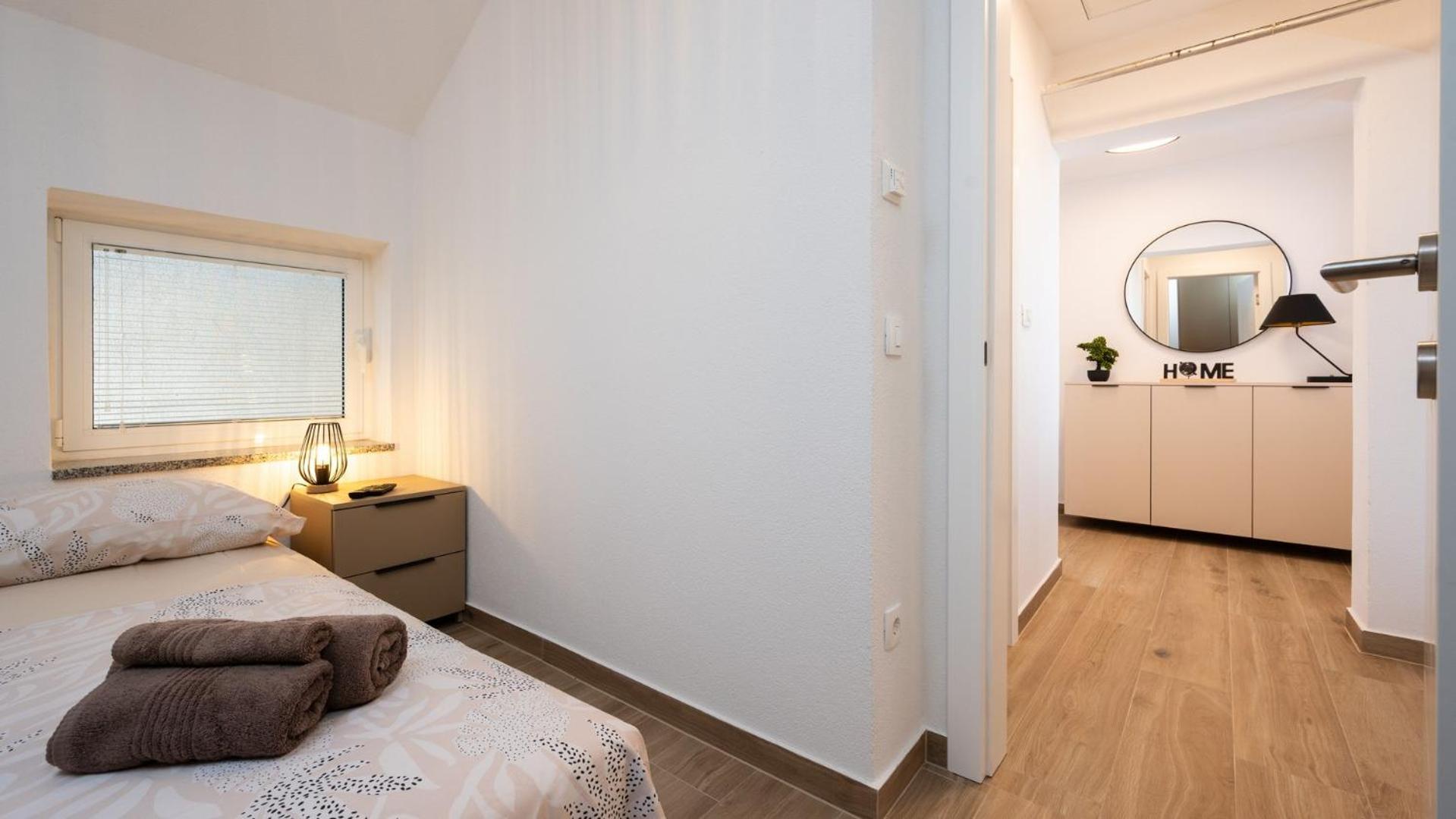 Apartments Summer Трогір Екстер'єр фото