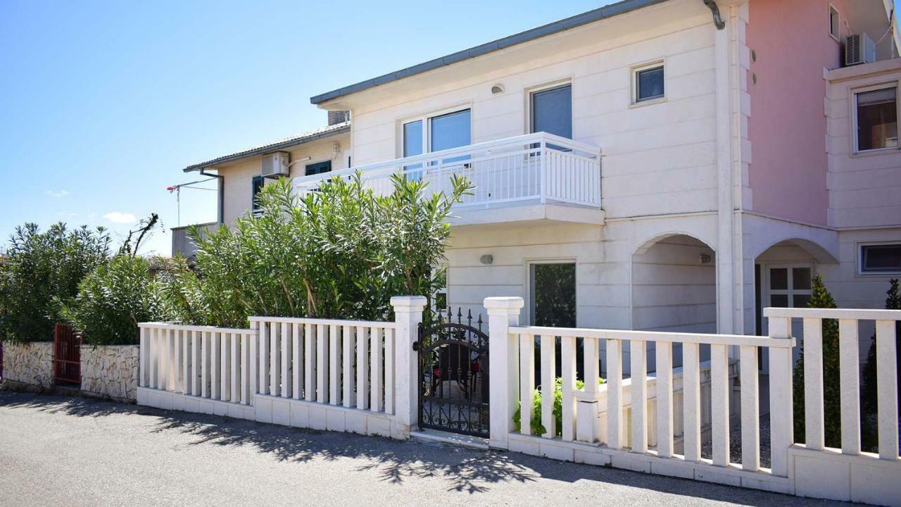 Apartments Summer Трогір Екстер'єр фото